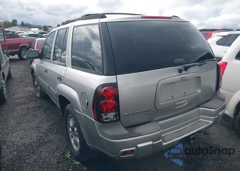 2005 Chevrolet Trailblazer Ls z USA, uszkodzony, nr VIN 1GNDT13S352100995